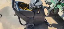 1 Lot - Floor Machines