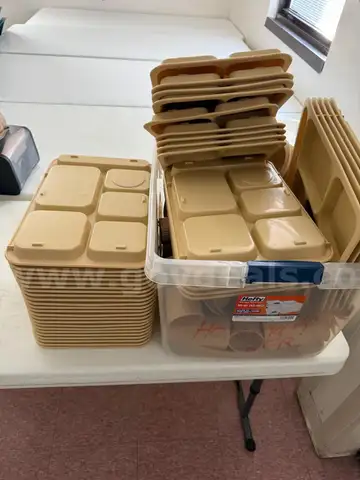 Miscellaneous food trays and cups