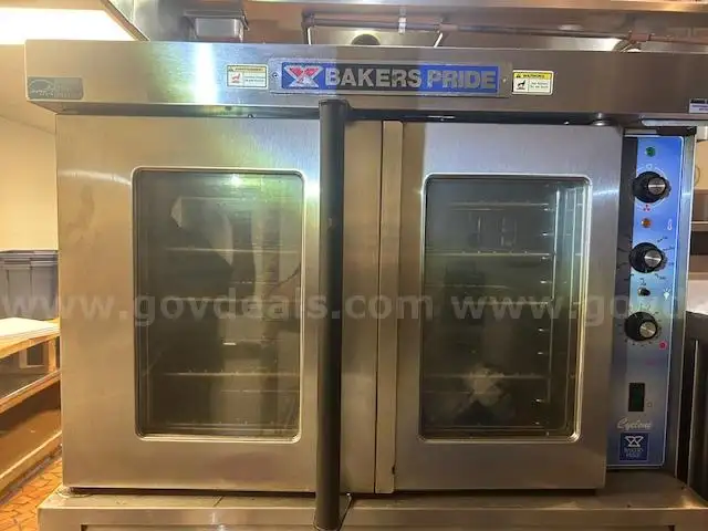 Gas Oven, Standex Bakers Pride Commercial oven