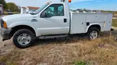 2006 Ford F-350 SD XL 4WD