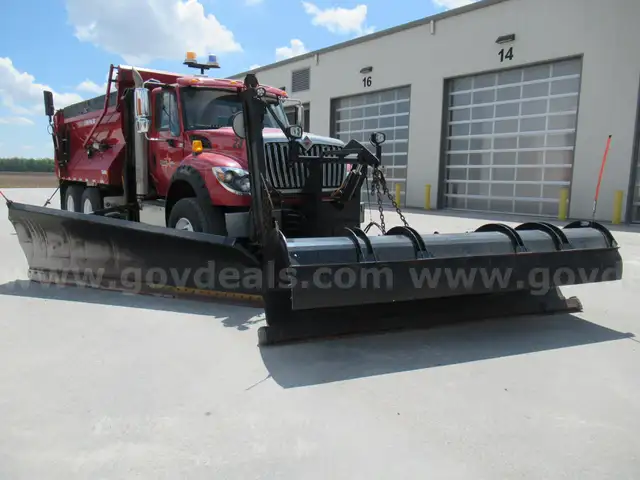 2015 International WorkStar 7600 Plow Truck