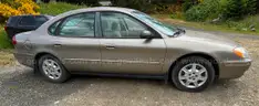 2005 Ford Taurus