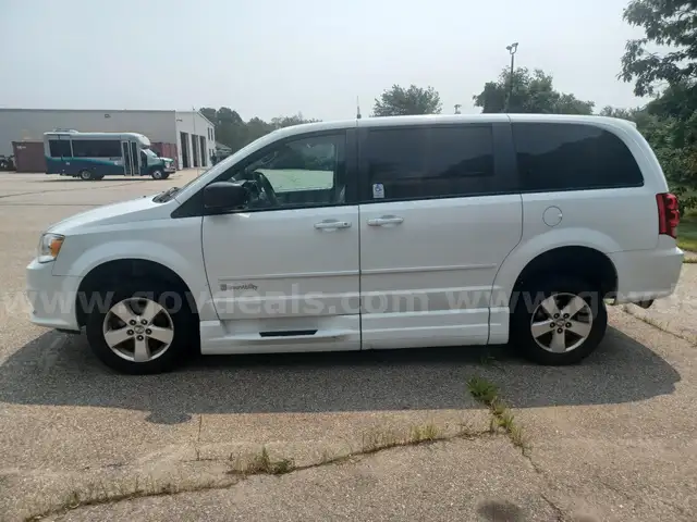 2017 Dodge Grand Caravan Wheelchair Accessible Minivan