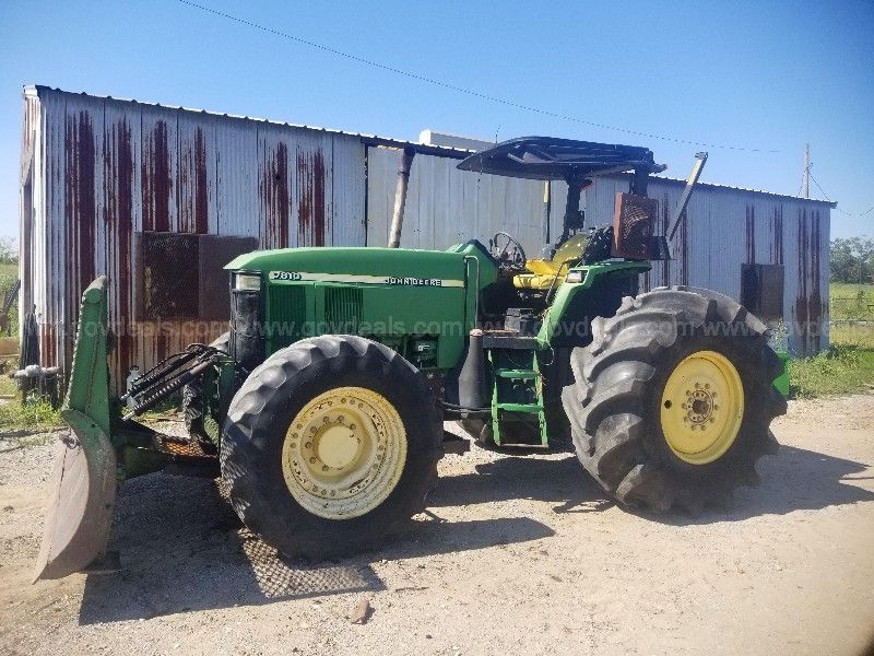 JD 7810 Open Cab | GovDeals