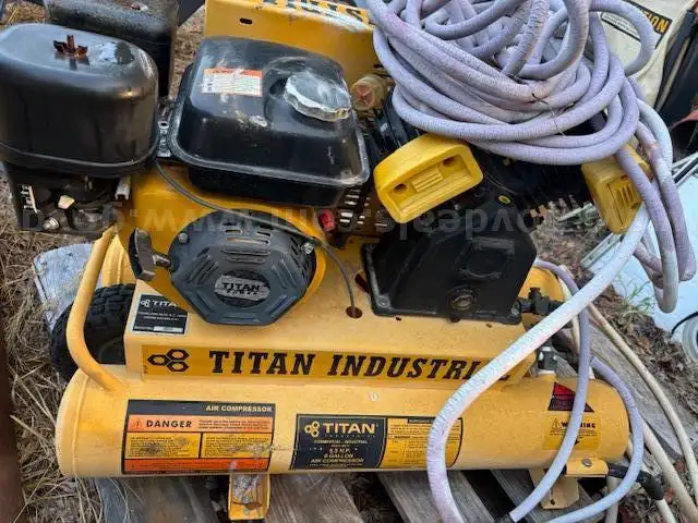 Titan Air Compressor