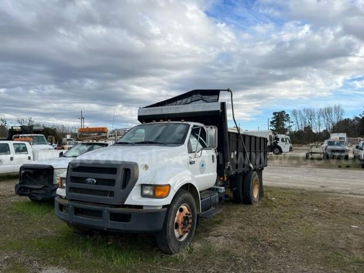 2011 Ford F-650 | AllSurplus