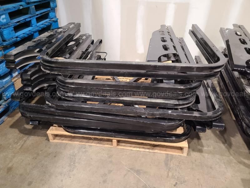 Bike Racks Dero Duplex Qty. Approximately 20 Sold as 1 Lot