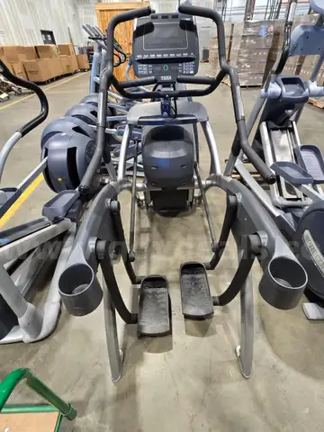 Elliptical, Cybex ARC Trainer, 750A.
