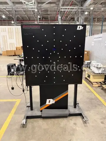 DynaVision D2 reaction trainer