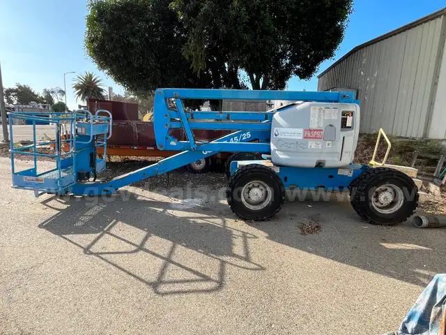 Genie Boom Lift