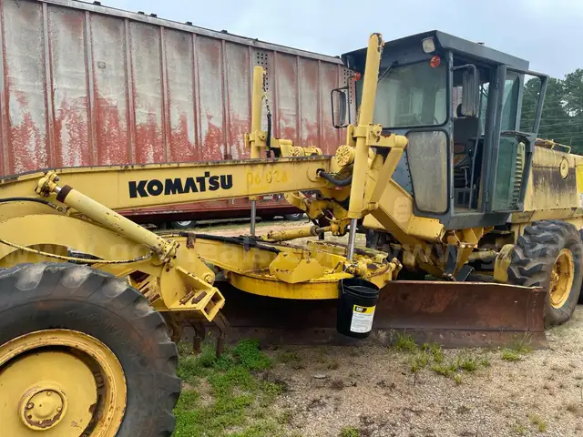 1998 KOMATSU MOTOR GRADER