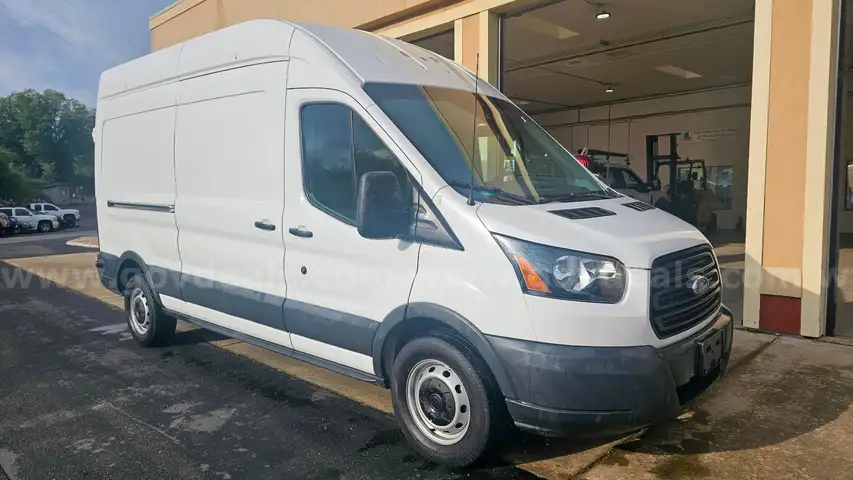2017 Ford Transit