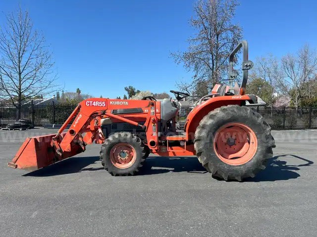 2004 Kubota (Tractor) L3830 HST