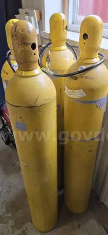 Cascade air bottles