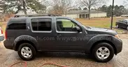 2010 Nissan Pathfinder SE 2WD