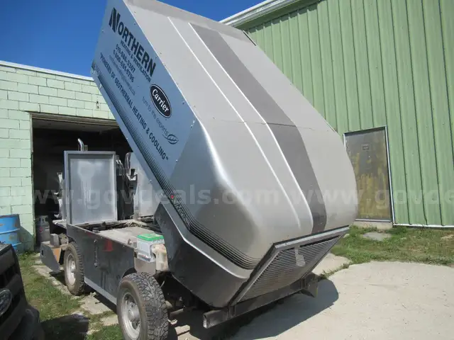 1993 Olympia Ice Resurfacer
