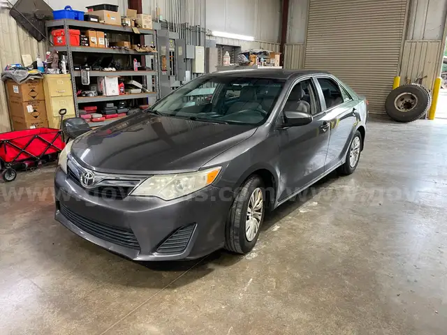 2014 Toyota Camry LE