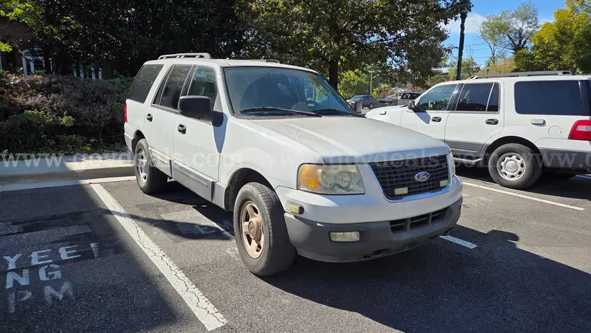 2005 Ford Expedition 4X4 - Command Staff Vehicle