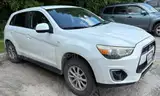 2013 Mitsubishi RVR