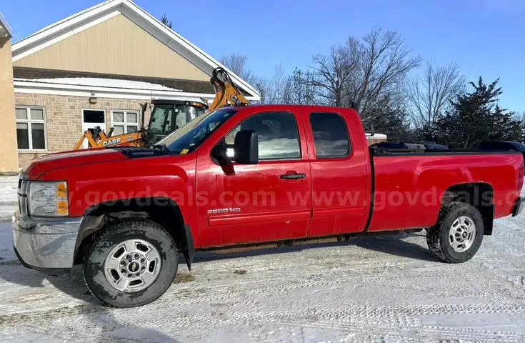 2011 Chevrolet Silverado 2500HD LT Ext. Cab 4WD