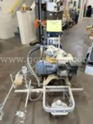 Lot 27 Graco Airless Laser Paint Striper