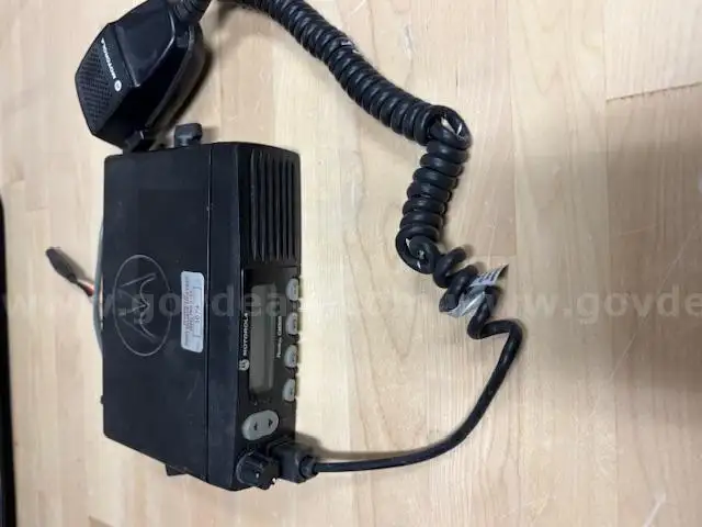Motorola CM300-UHF Radio