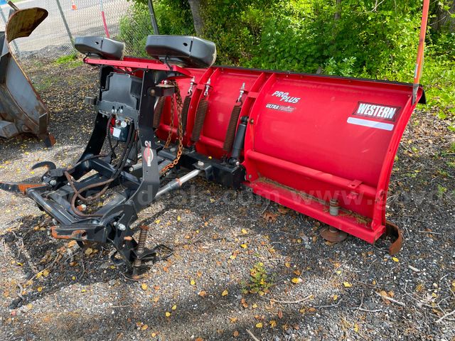 9 Foot Western Pro Plus Plow | GovDeals