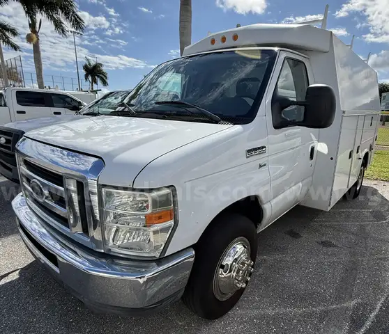 2015 Ford Econoline