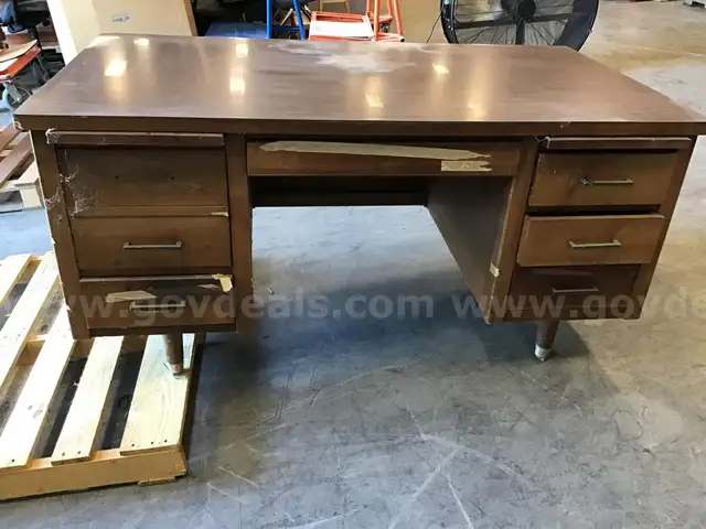 1 wooden office desk with legs