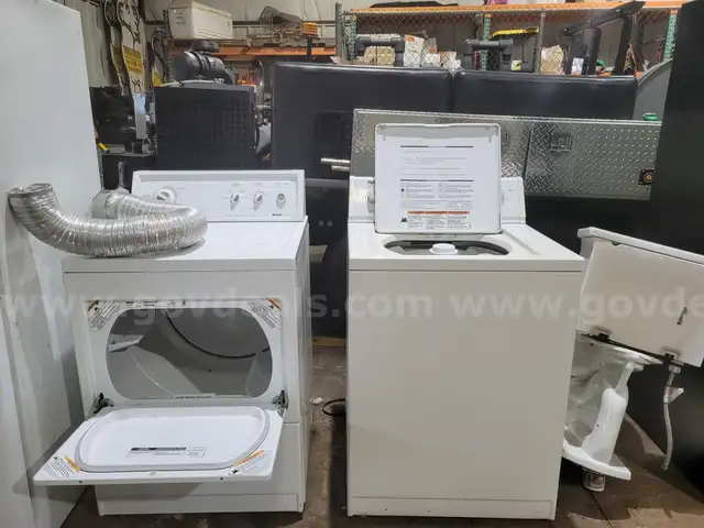 washer and dryer white