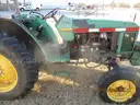 1995 JOHN DEERE 5200 TRACTOR
