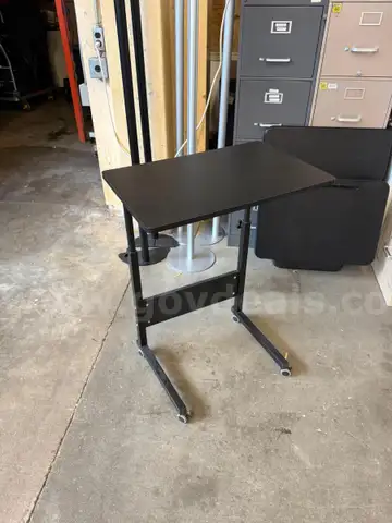 rolling table