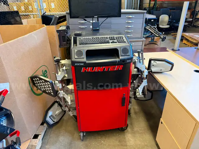 Hunter Engineering Wheel Alignment System – Model S811 Plus (WA230)