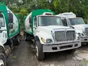 2006 International 7400 Garbage Truck