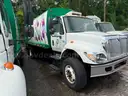 2006 International 7400 Garbage Truck
