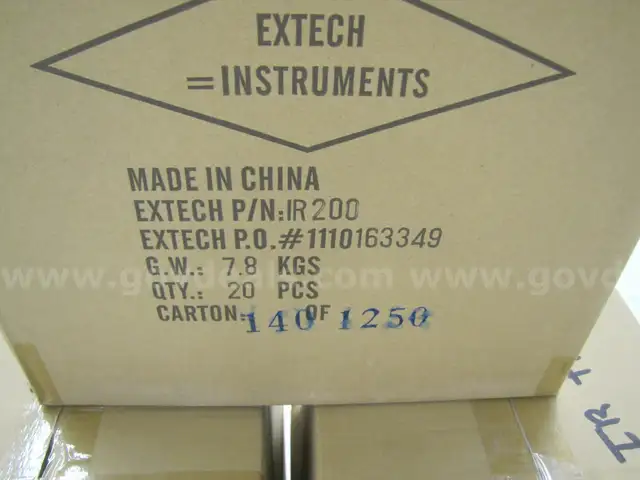 Box of no contact forehead IR thermometer