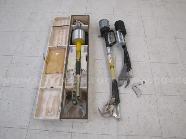 Reindeer antler removal tools