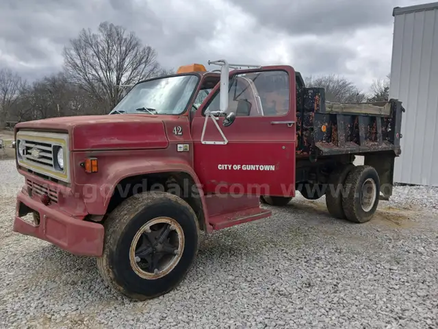 1983 Chevrolet C7D042