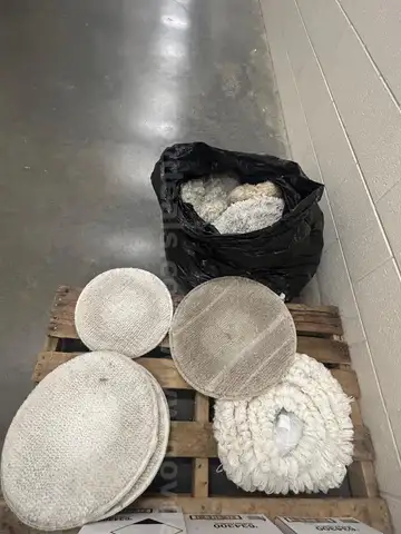 Bonnets for Carpet Cleaning using a Floor Machine