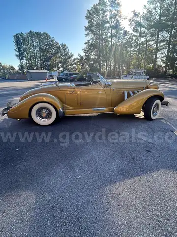 1979 model replica &#x22;Kit&#x22; car