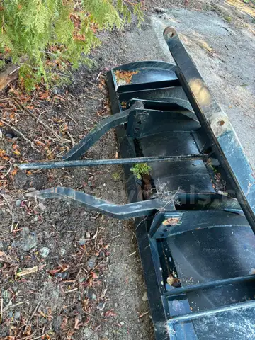 9ft Grader Dozer Blade Attachment