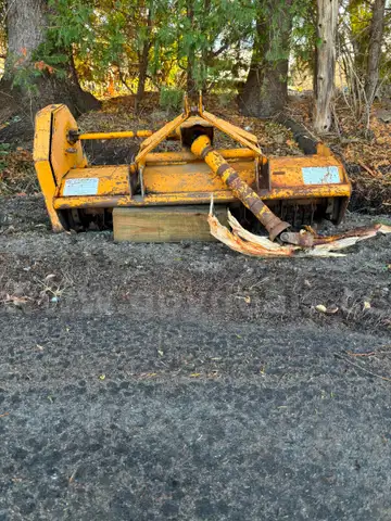 Mott Hammer Knife Mower