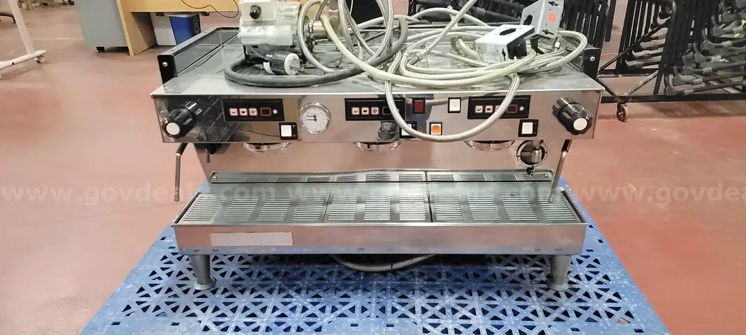 LA Marzocco Espresso Machine-FOR PARTS ONLY