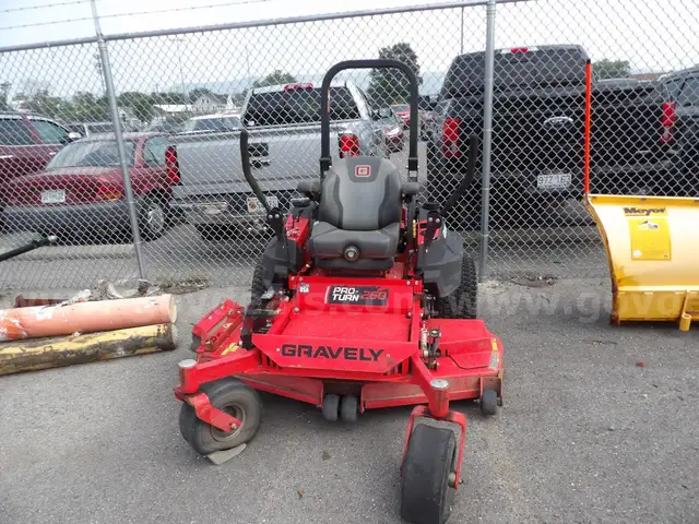 2018 Gravely Pro Turn 260 Mower
