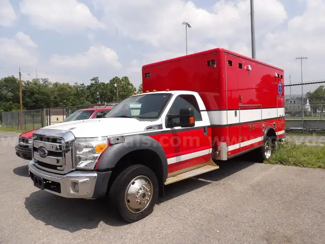 2014 Ford F-450 SD XLT (Former Ambulance)