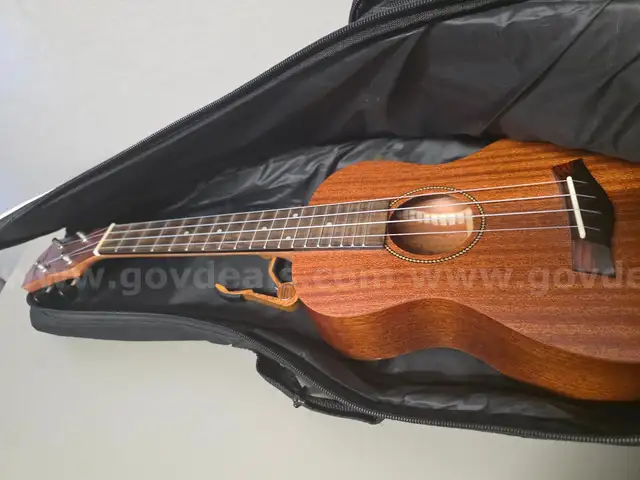 Makani Ukelele