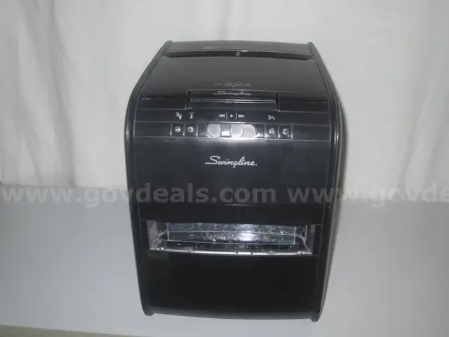 Swingline Shredder