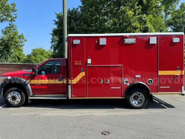 2016 Ford F-550 Ambulance