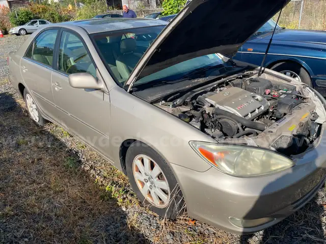 2003 Toyota Camry XLE V6