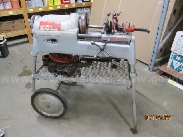 Ridgid 535 Pipe Threading Machine